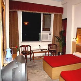 Hotel Chanakaya Agra