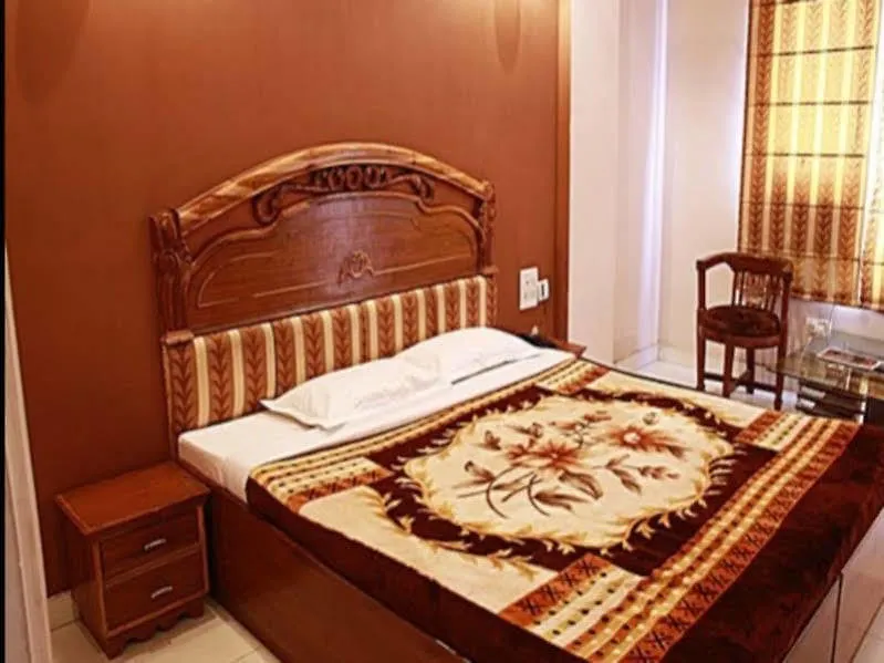 Hotel Chanakaya Agra   Agra (Uttar Pradesh)