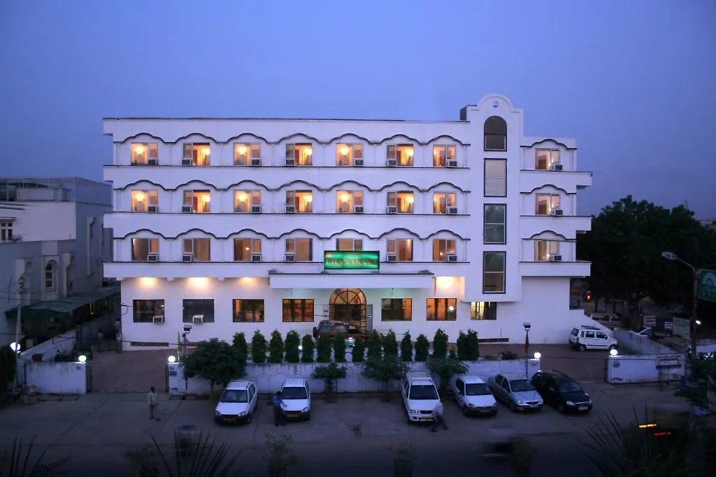 Hotel Chanakaya Agra